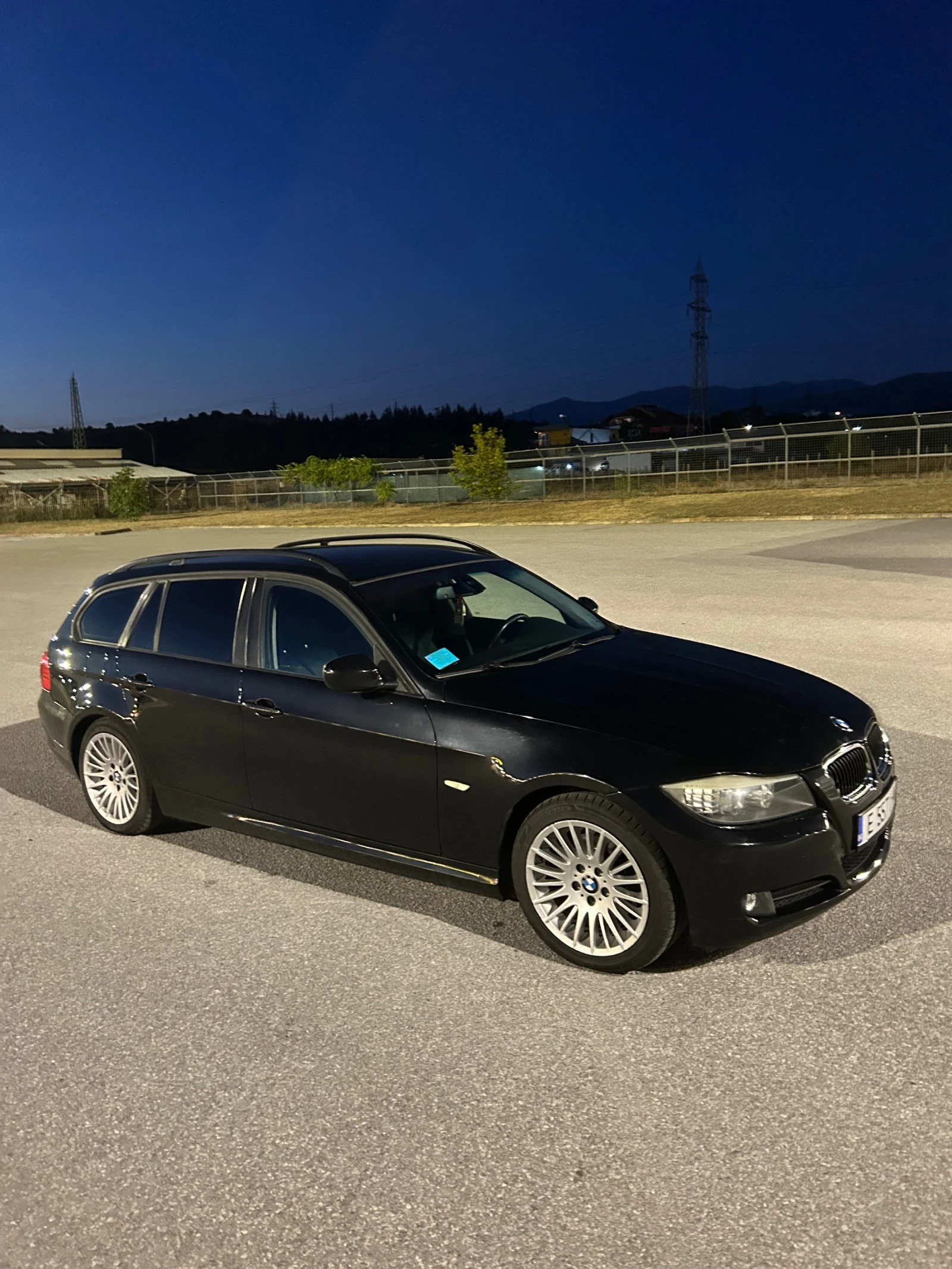 BMW 320 e91 - изображение 2