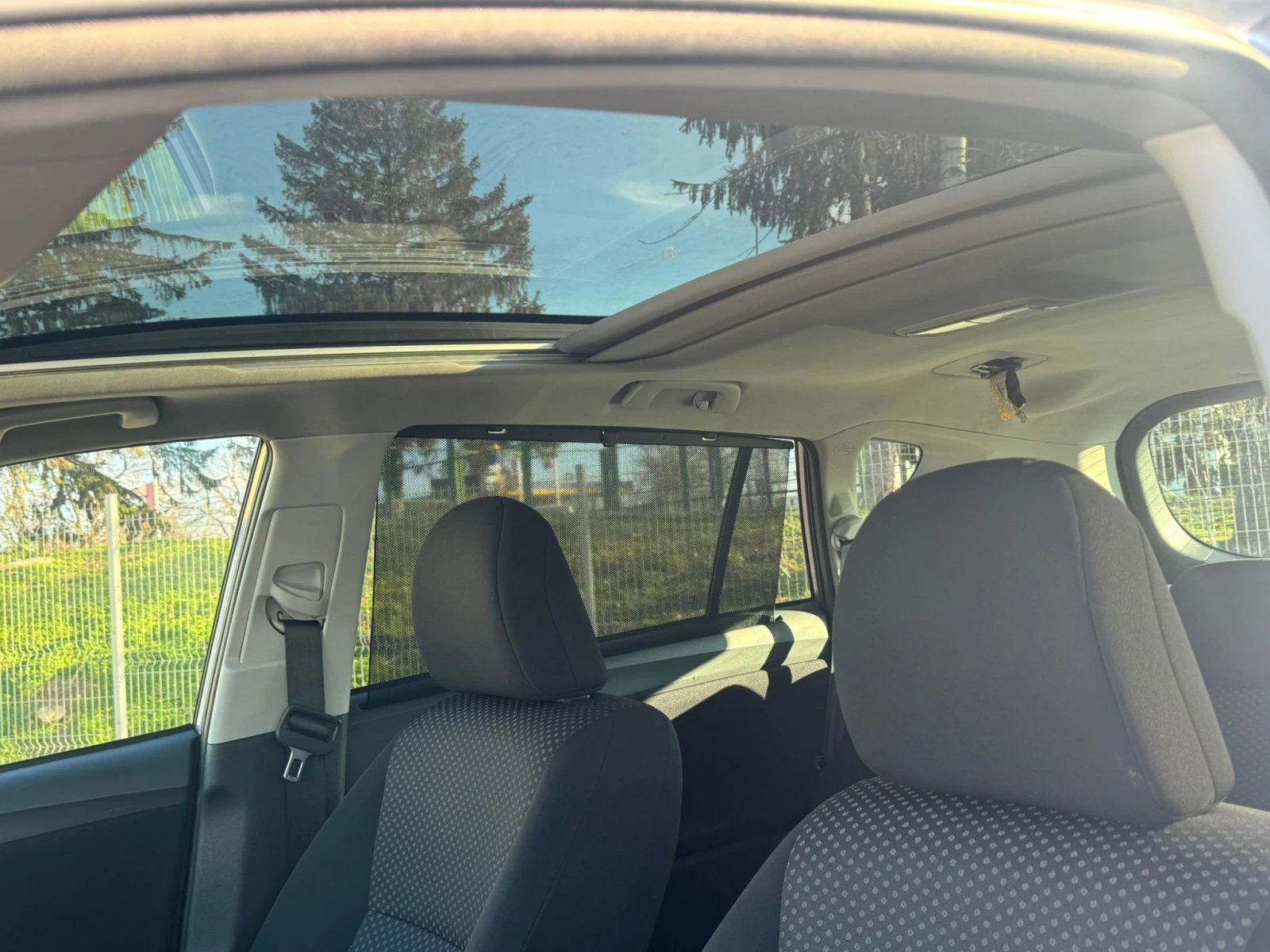 Toyota Corolla verso / ITALIA | Mobile.bg — изображение 11