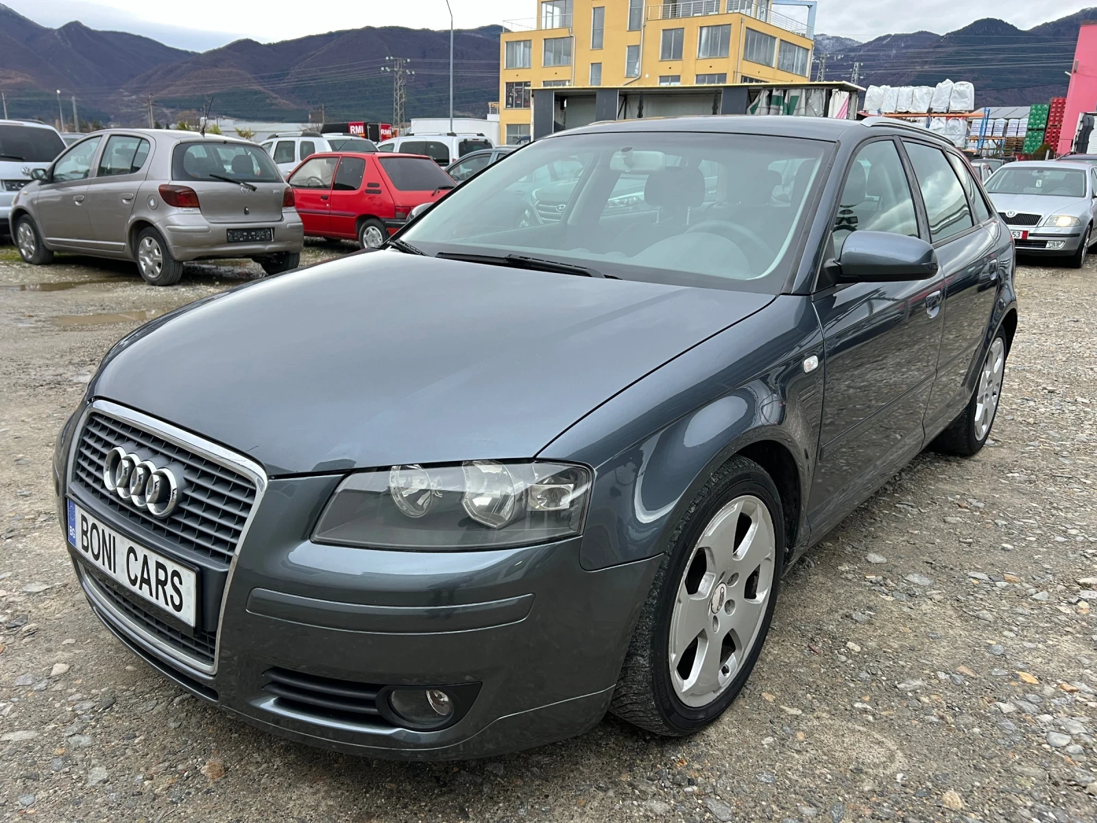 Audi A3 2.0TDI 140к.с 6скорости/ парктроник - [1] 