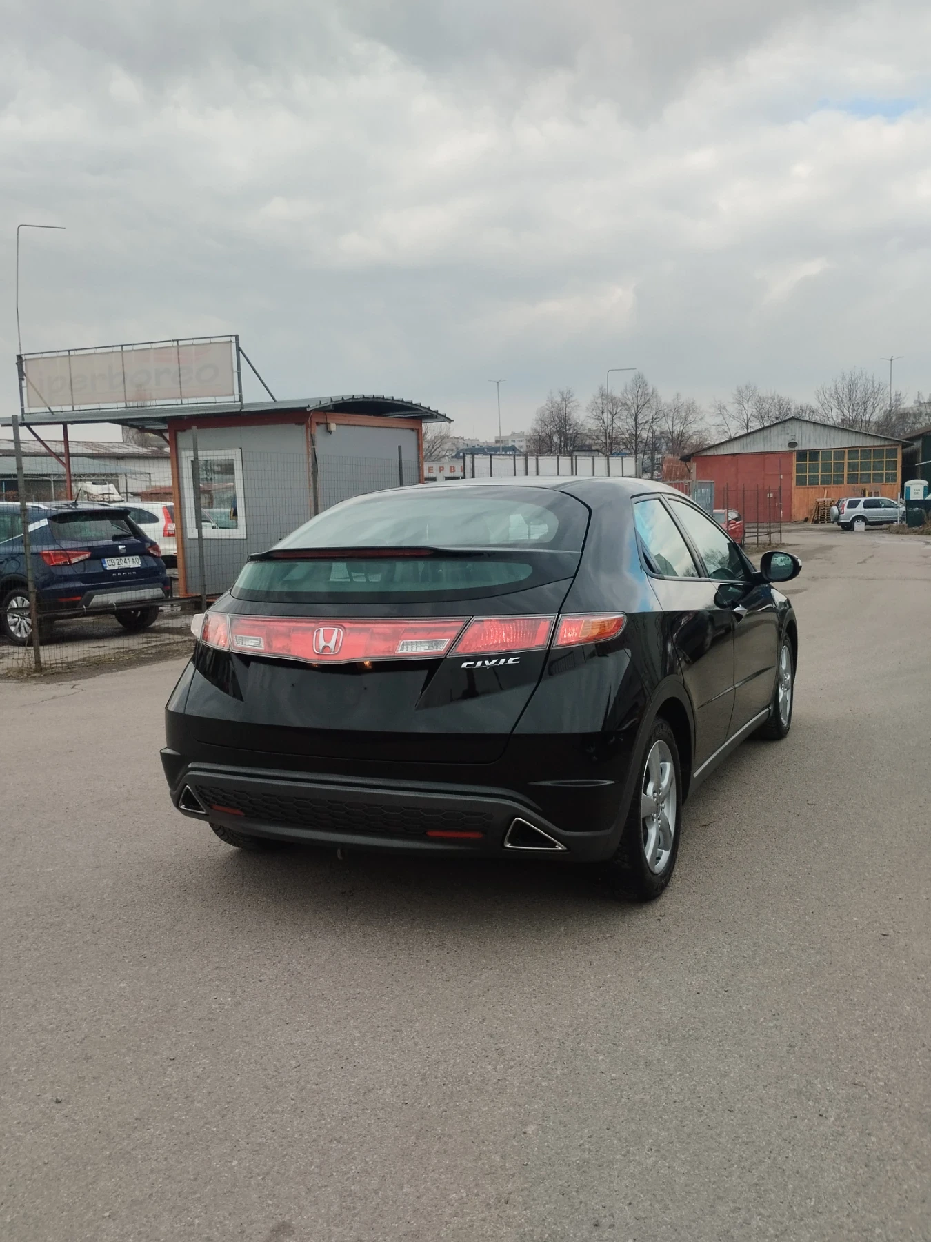 Honda Civic 1.8 бензин комфорт  - изображение 7