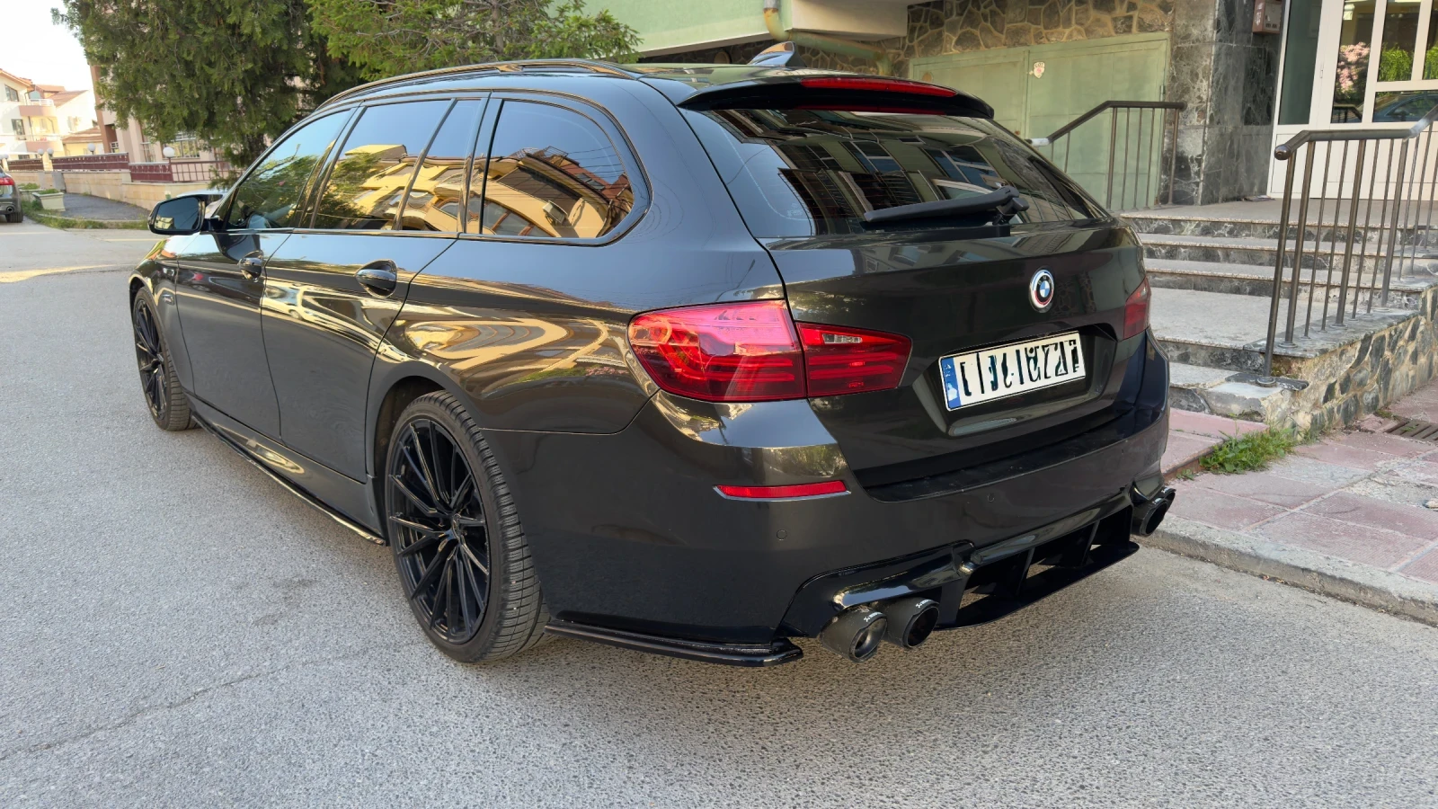 BMW 530 xDrive  - изображение 6