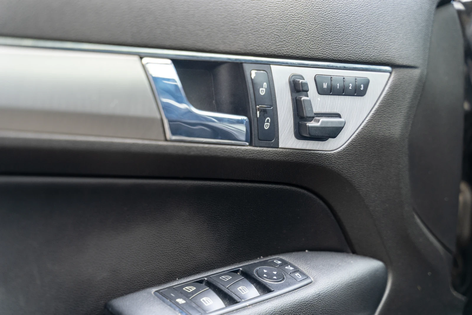 Mercedes-Benz E 250 E250 CDI KEYLESS  - изображение 8