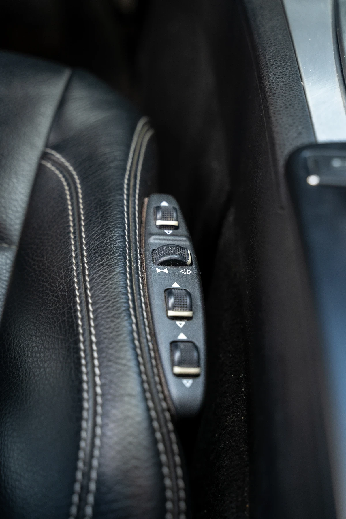 Mercedes-Benz E 250 E250 CDI KEYLESS  - изображение 9
