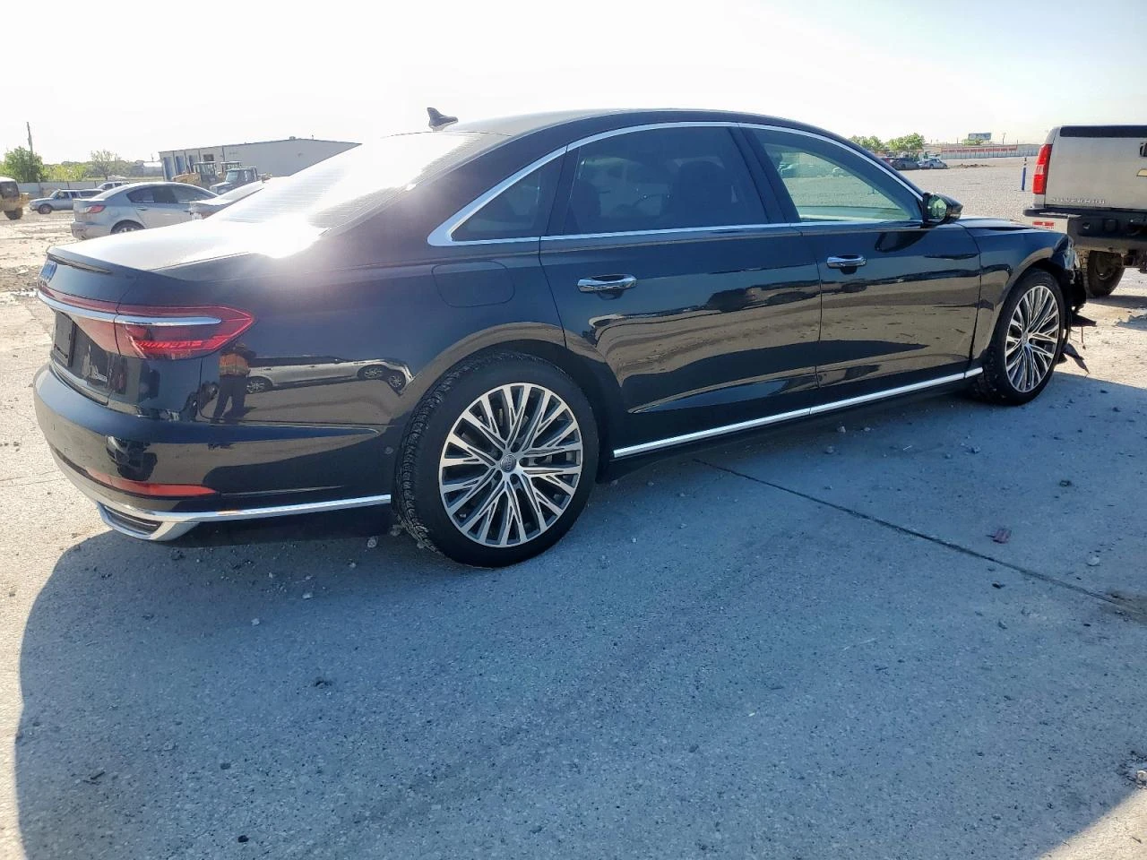 Audi A8 L QUATTRO* MATRIX* HEAD UP* B&O* КАМЕРА - изображение 3