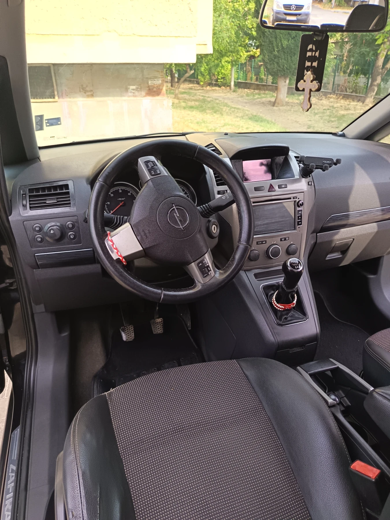 Opel Zafira 1.9 cdti | Mobile.bg — изображение 12