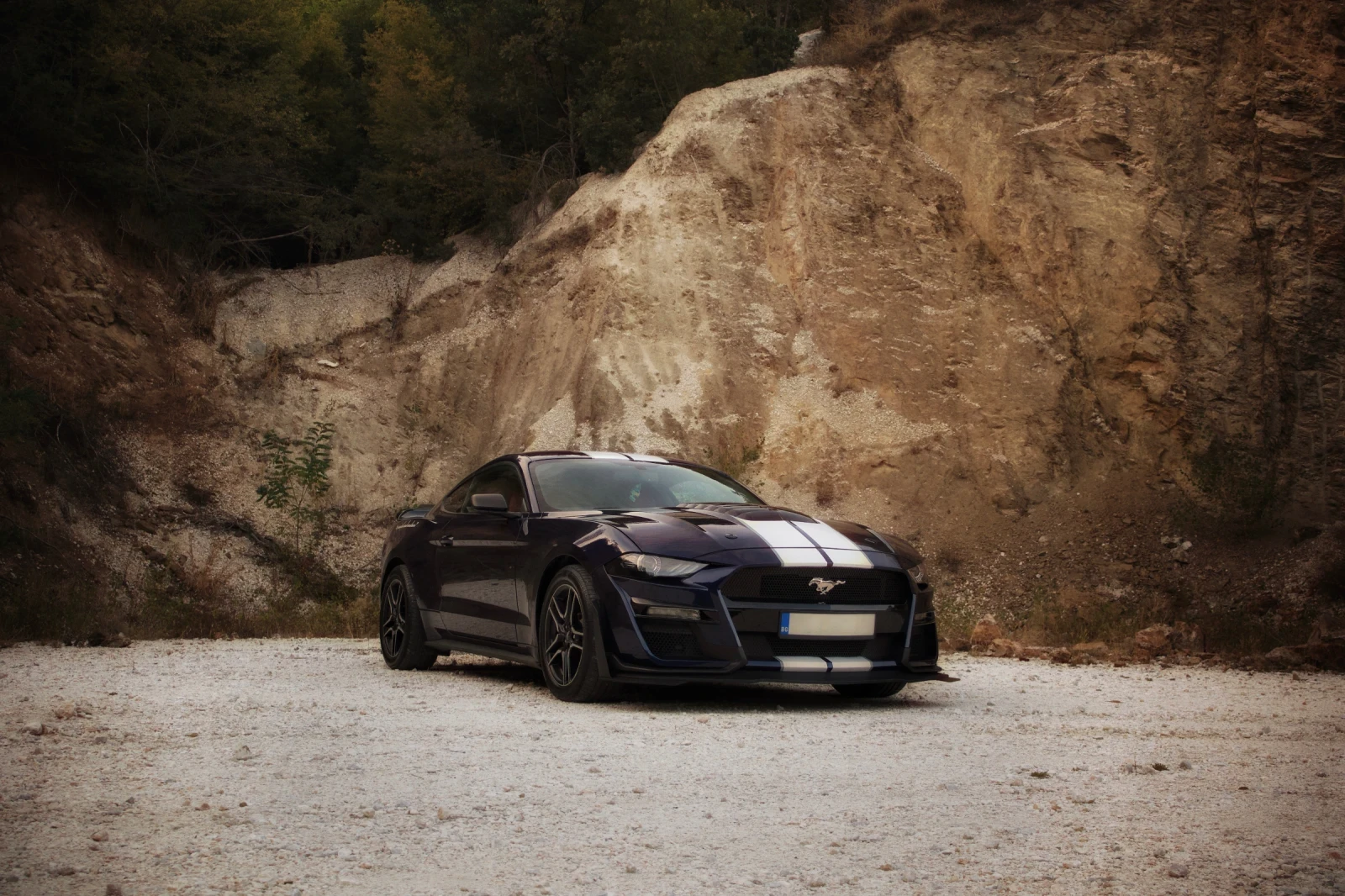 Ford Mustang СПЕШНО!, снимка 2 - Автомобили и джипове - 56299469