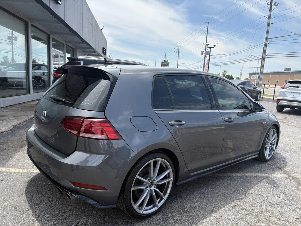 VW Golf * АВТО КРЕДИТ* ЦЕНА ДО БГ * Сервизна история *  - изображение 4