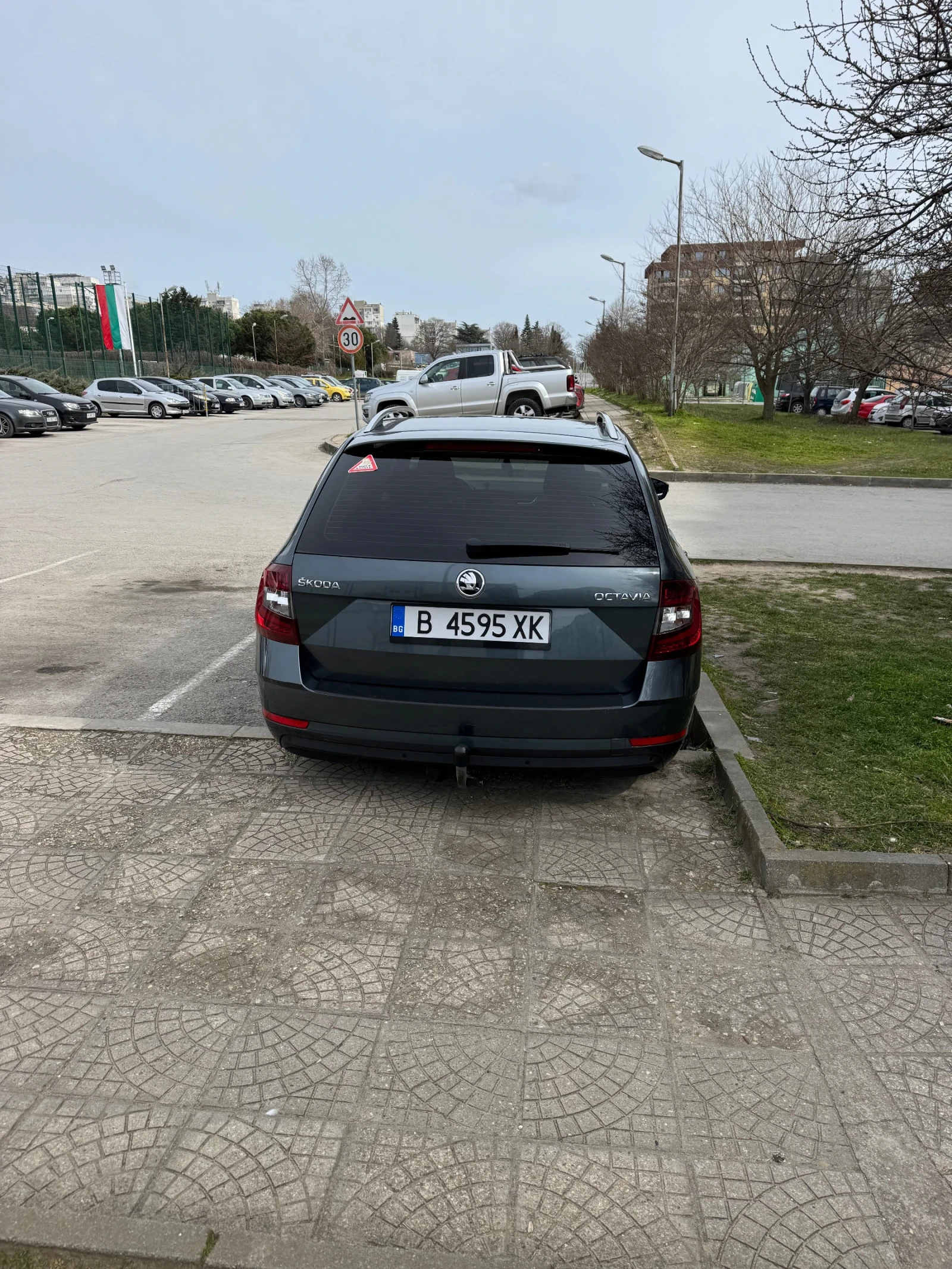 Skoda Octavia, снимка 3 - Автомобили и джипове - 53755658
