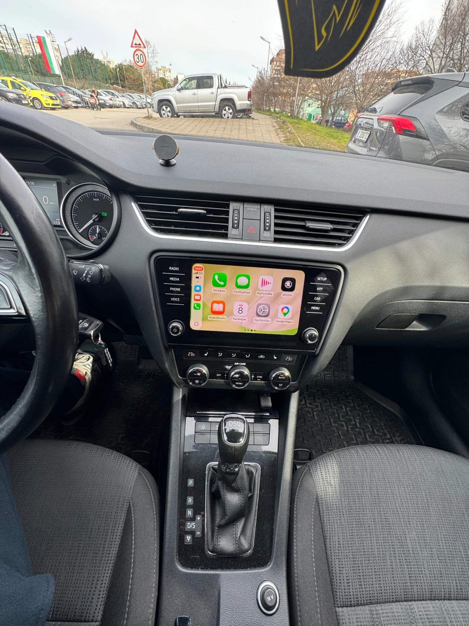 Skoda Octavia, снимка 10 - Автомобили и джипове - 53755658