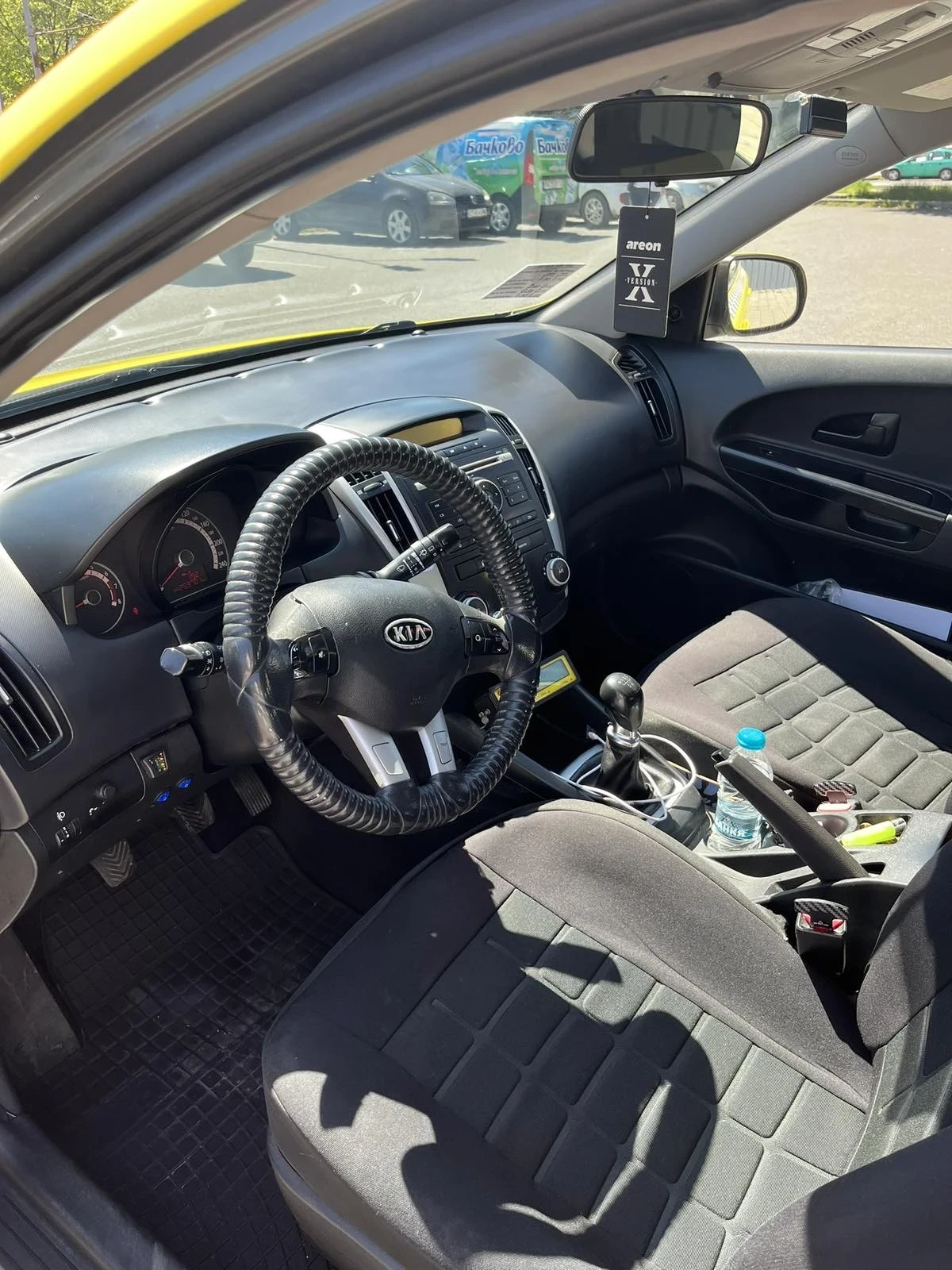 Kia Ceed 1.4 GAZ/BENZIN, снимка 8 - Автомобили и джипове - 54080237