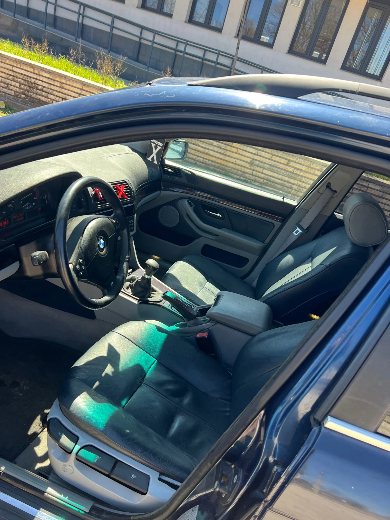 BMW 525 TDS, снимка 6 - Автомобили и джипове - 54163830