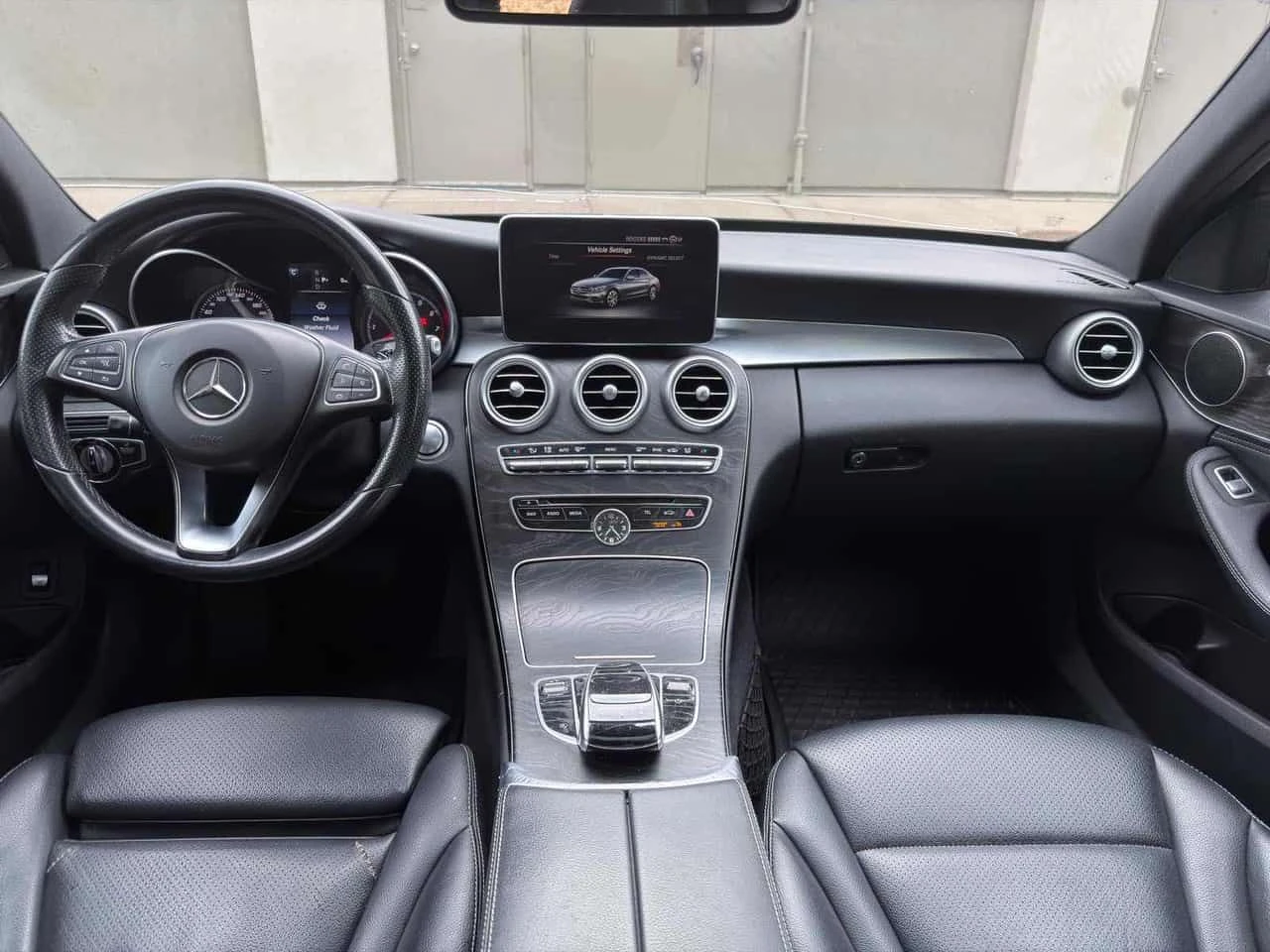 Mercedes-Benz C 300 * ПОДГРЕВ* КАМЕРА* ПАНОРАМА* , снимка 8 - Автомобили и джипове - 54603253