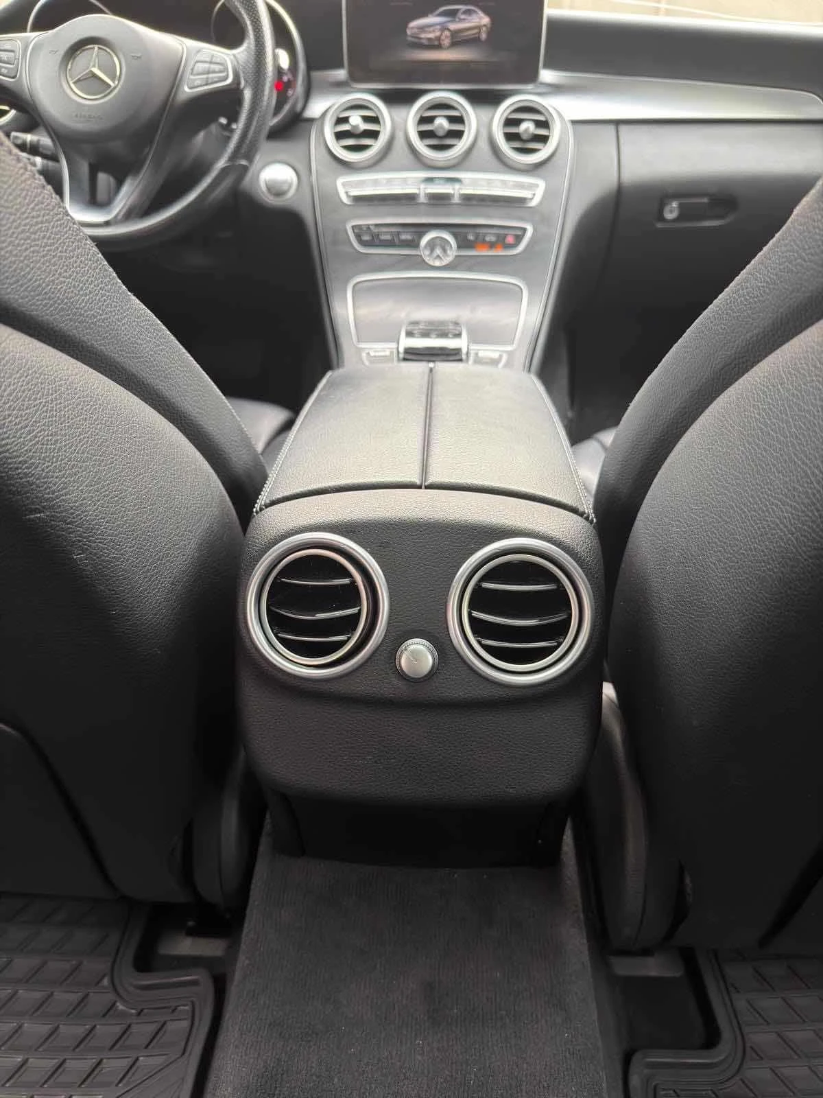 Mercedes-Benz C 300 * ПОДГРЕВ* КАМЕРА* ПАНОРАМА* , снимка 9 - Автомобили и джипове - 54603253