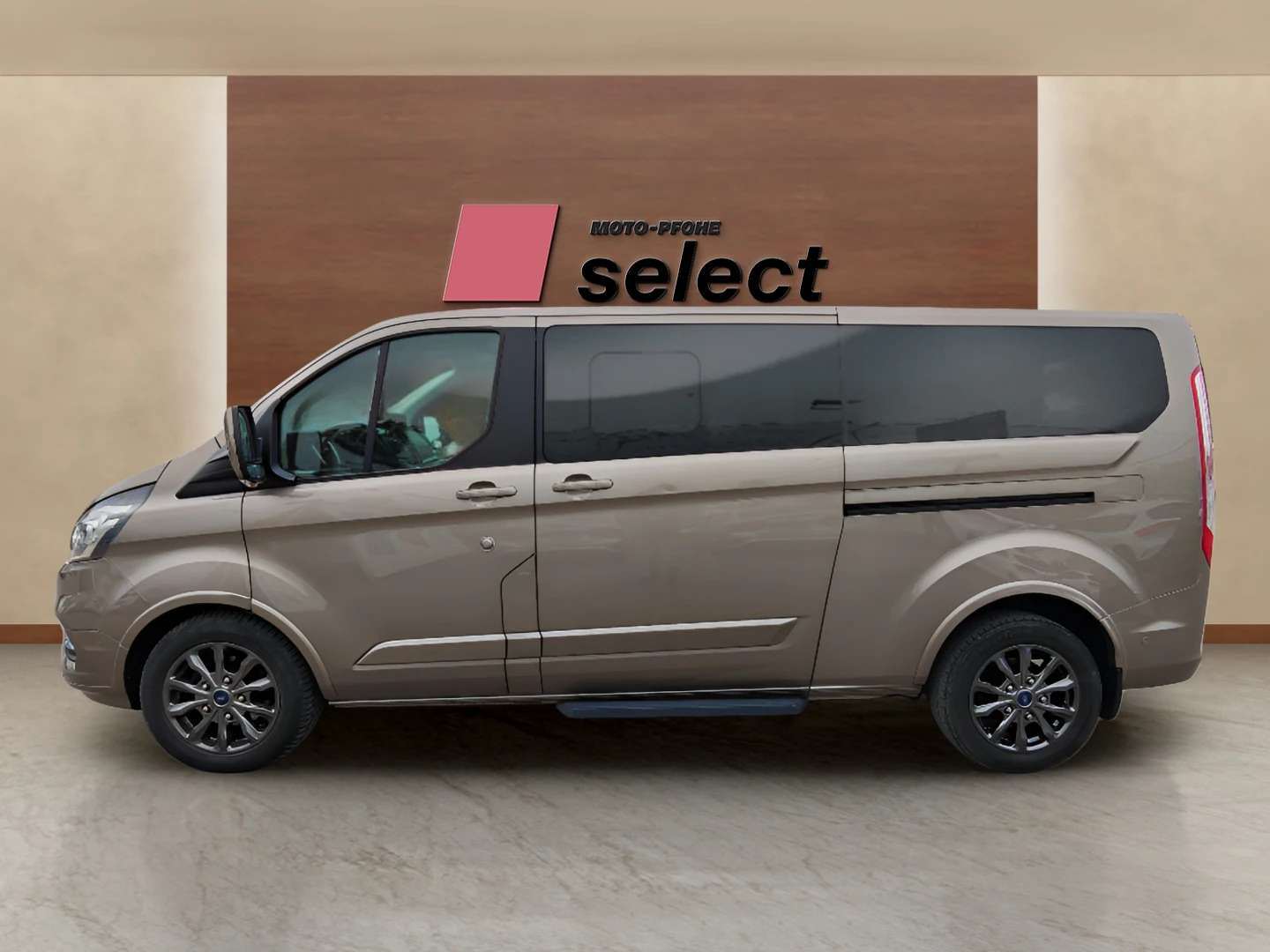 Ford Transit Custom 2.0 TDCi, снимка 8 - Автомобили и джипове - 54656025