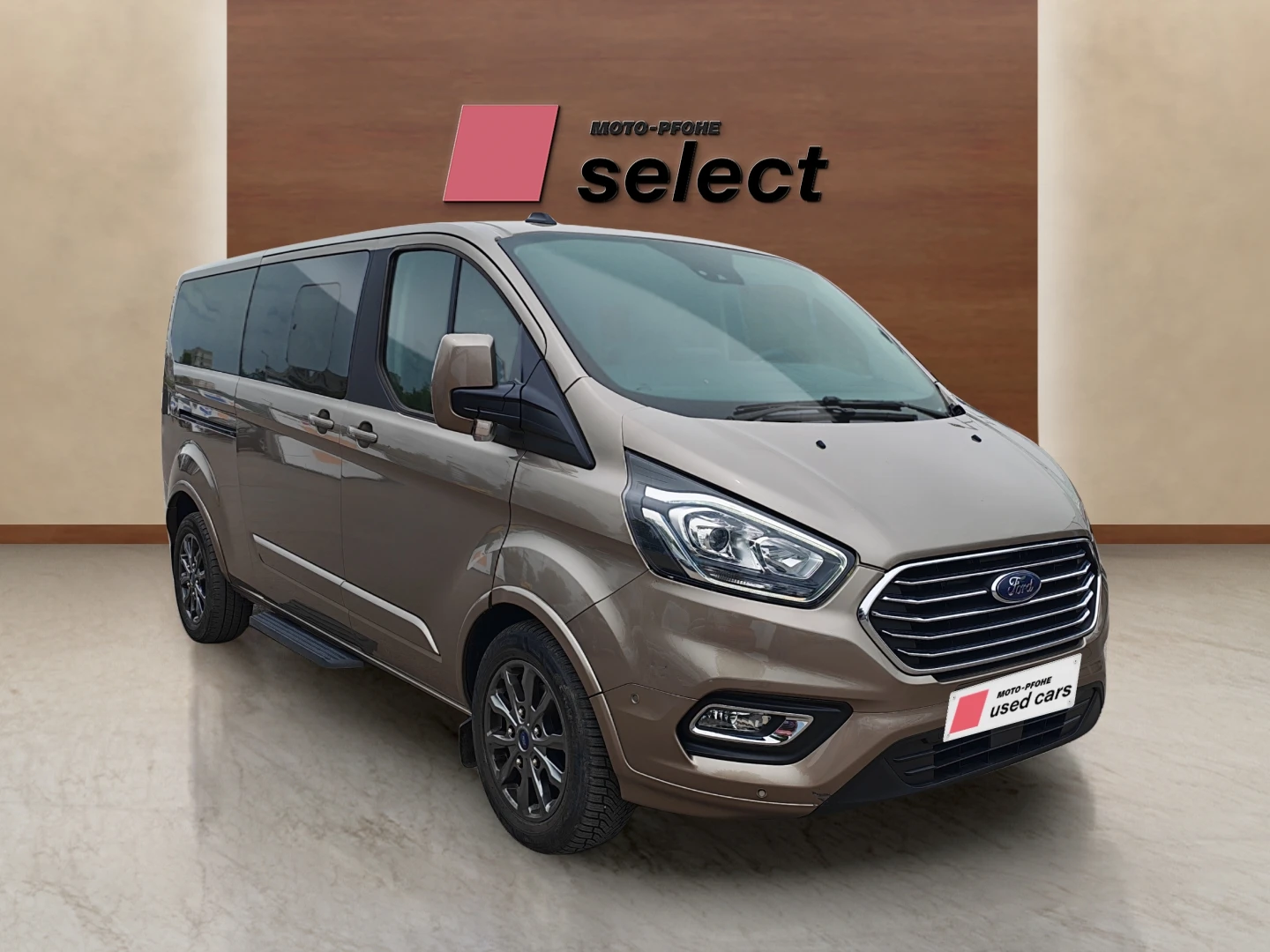 Ford Transit Custom 2.0 TDCi, снимка 3 - Автомобили и джипове - 54656025