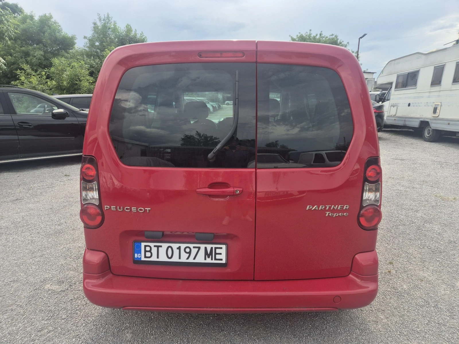 Peugeot Partner 1.6-HDI, снимка 17 - Автомобили и джипове - 54890608