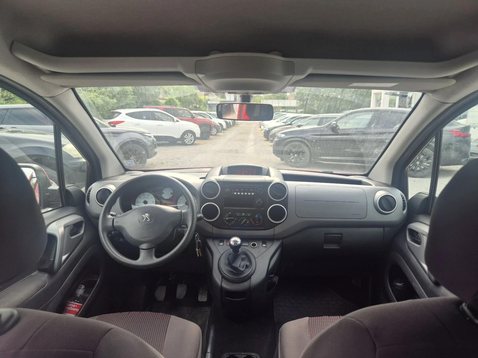 Peugeot Partner 1.6-HDI, снимка 7 - Автомобили и джипове - 54890608