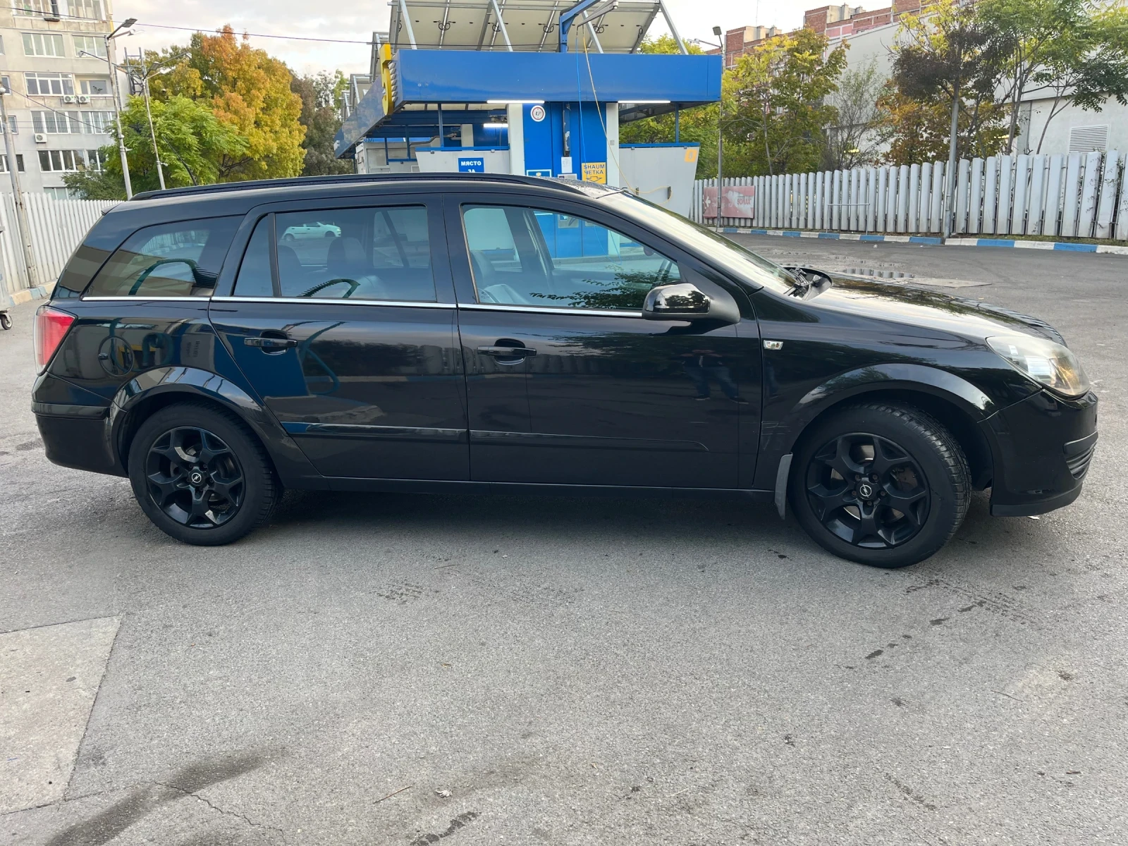 Opel Astra 1.9 120кс АВТОМАТ С ПРОБЛЕМ В ТУРБОТО, снимка 2 - Автомобили и джипове - 54918486