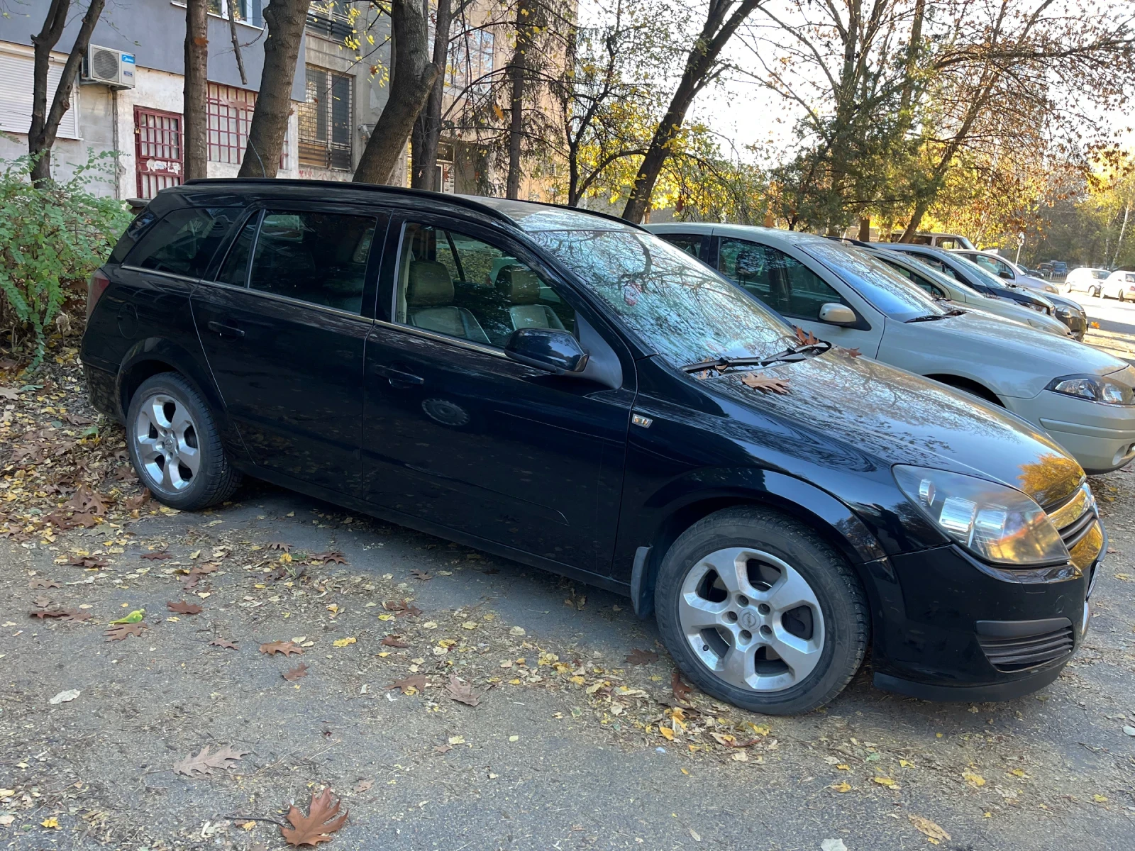 Opel Astra 1.9 120кс АВТОМАТ С ПРОБЛЕМ В ТУРБОТО, снимка 16 - Автомобили и джипове - 54918486