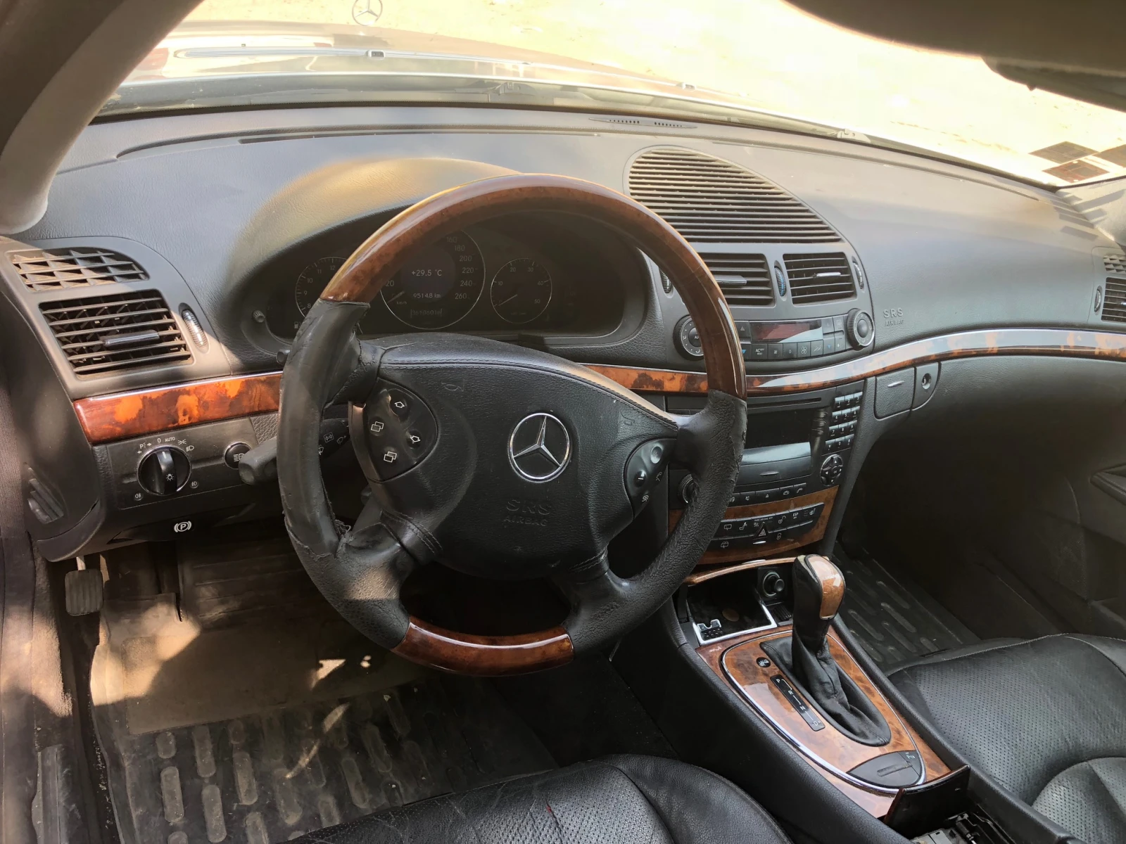 Mercedes-Benz E 270 270cdi, снимка 3 - Автомобили и джипове - 55483367