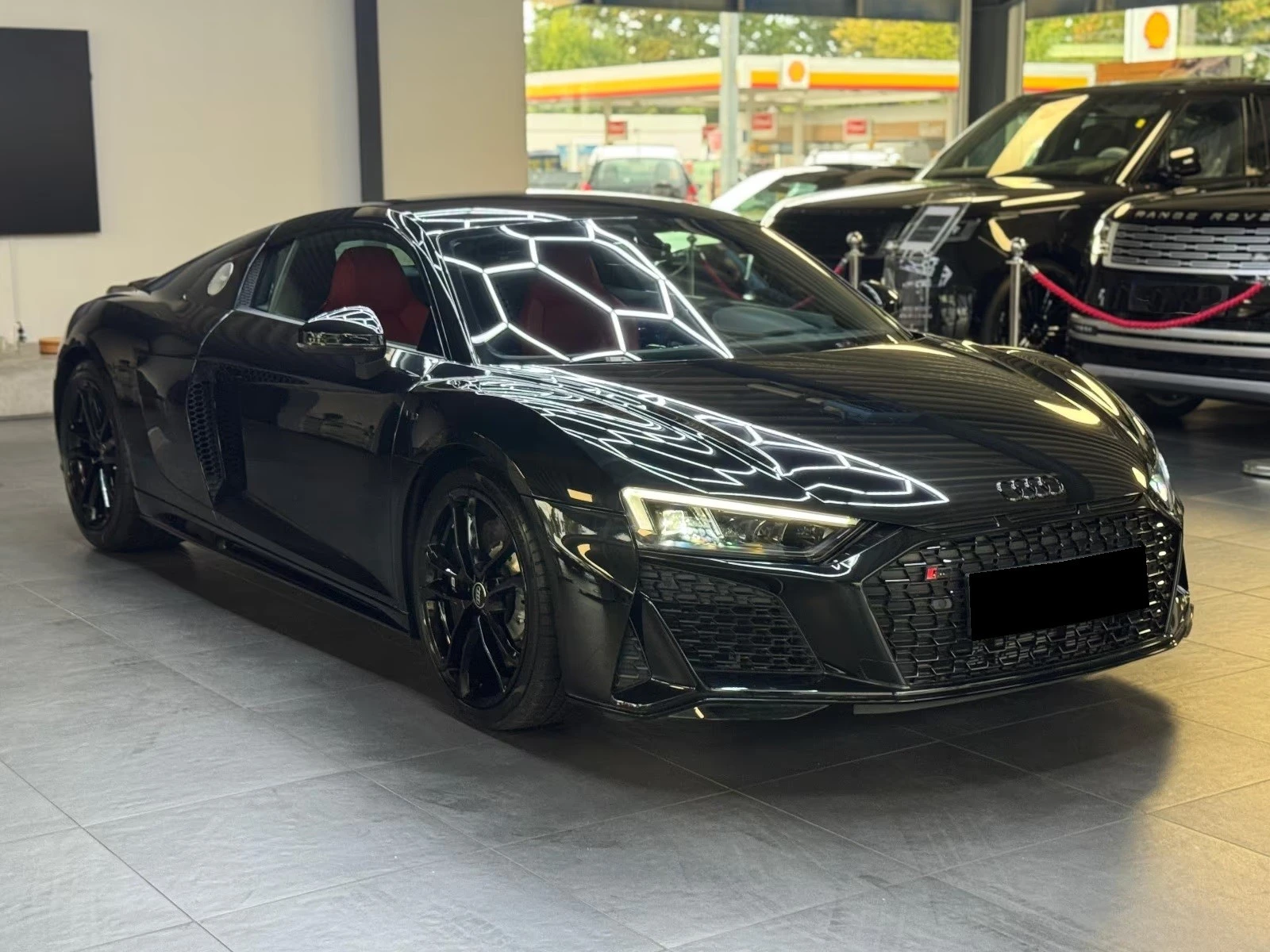Audi R8 Coupé 5.2 FSI RWD/PERFORMANCE/LASER/EXCLUSIVE, снимка 5 - Автомобили и джипове - 55693085