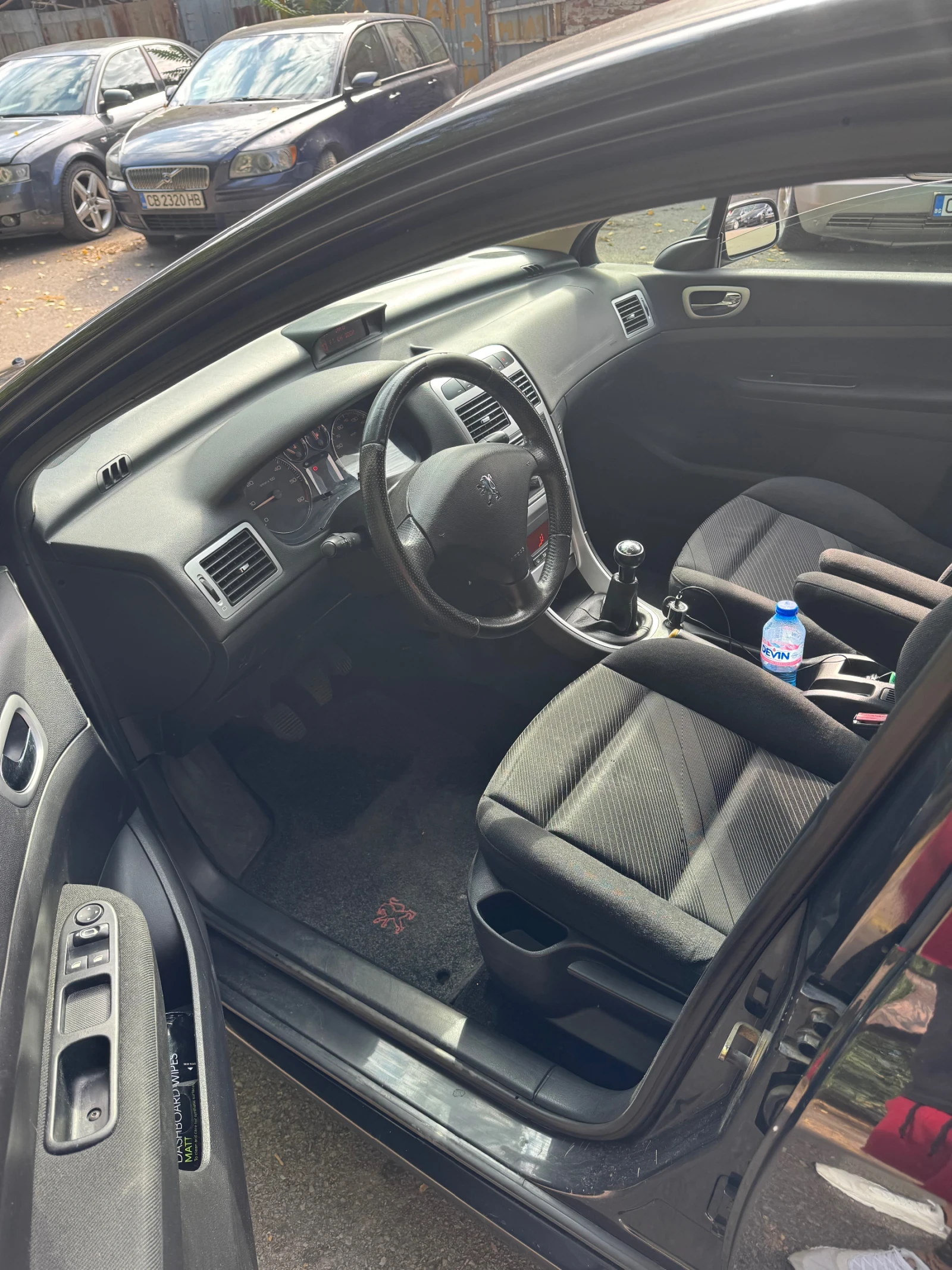 Peugeot 307 1.6 hdi, снимка 8 - Автомобили и джипове - 55775652