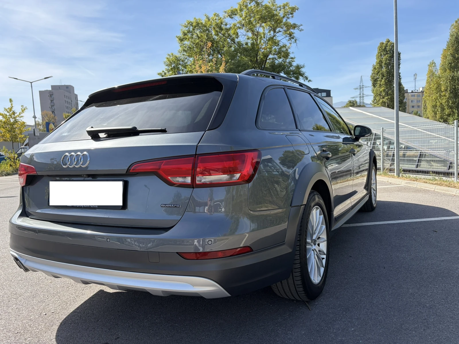 Audi A4 Allroad B9, снимка 8 - Автомобили и джипове - 56453324