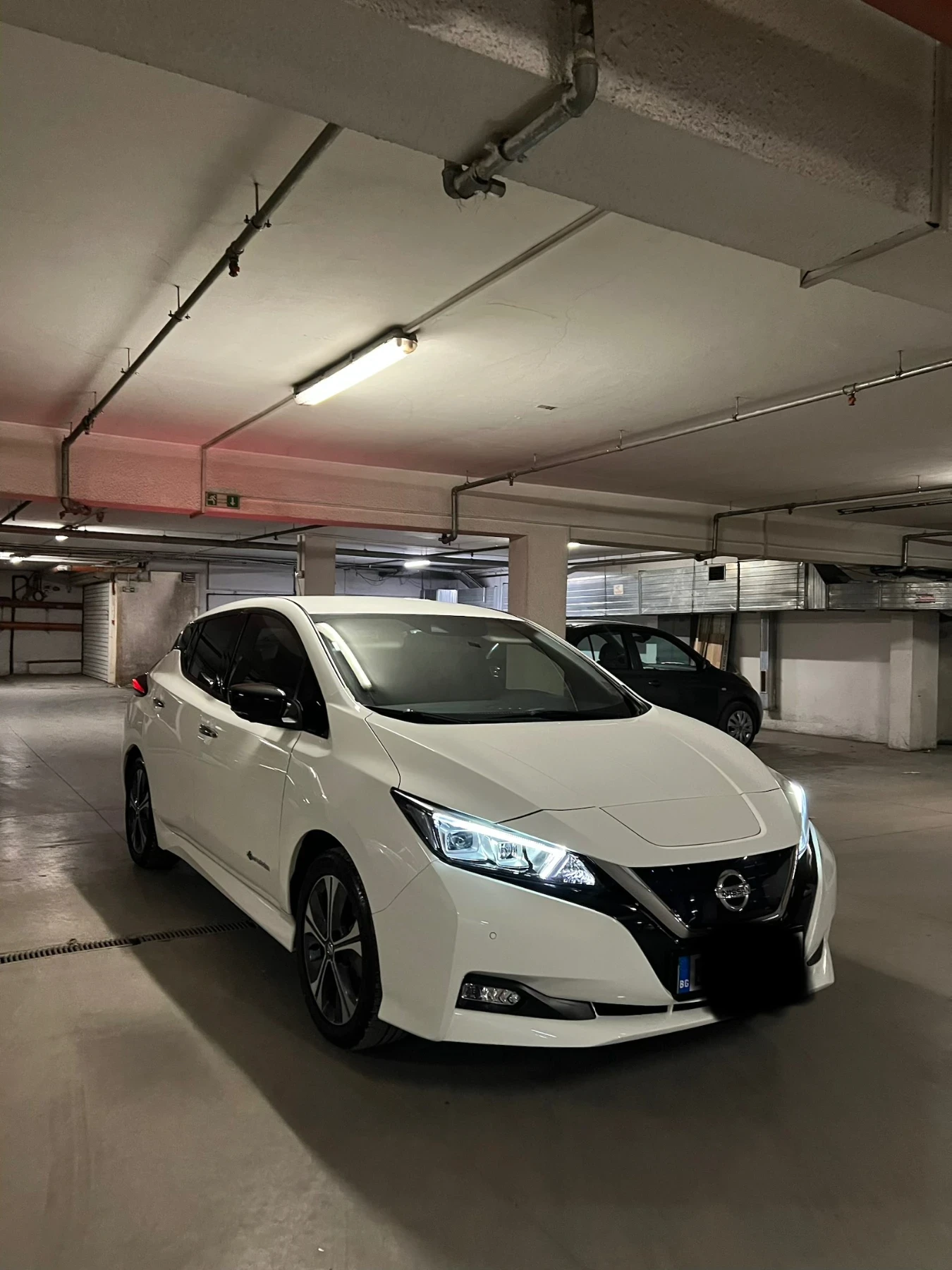 Nissan Leaf  ZE1 40KW 150�� | Mobile.bg � ����������� 1