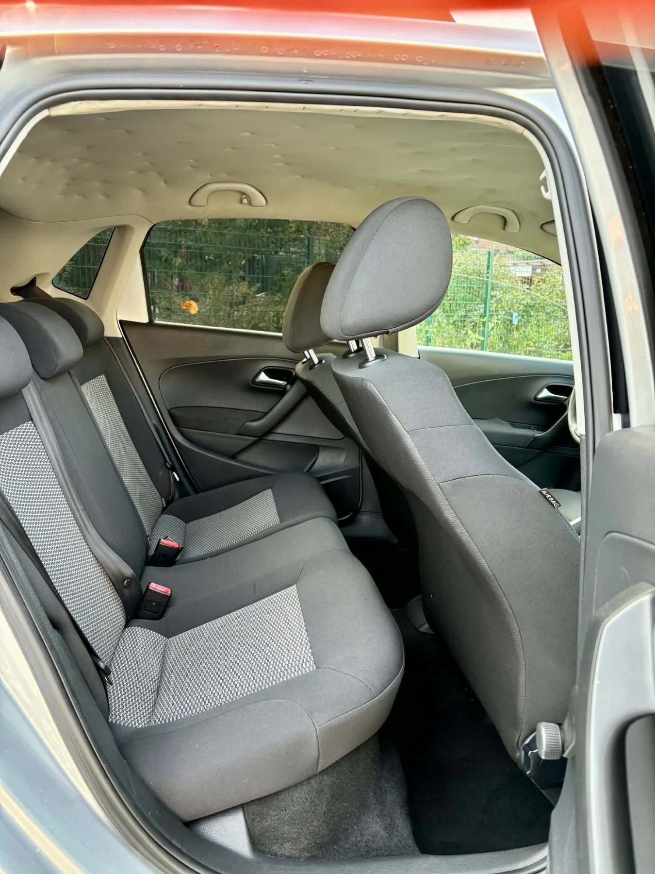 VW Polo, снимка 13 - Автомобили и джипове - 56664117