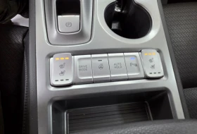 Hyundai Kona 64KWh/Premium/SOH100%, снимка 11
