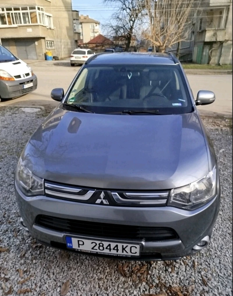 Mitsubishi Outlander 2.2Di-D 150k.c., снимка 2 - Автомобили и джипове - 53521298