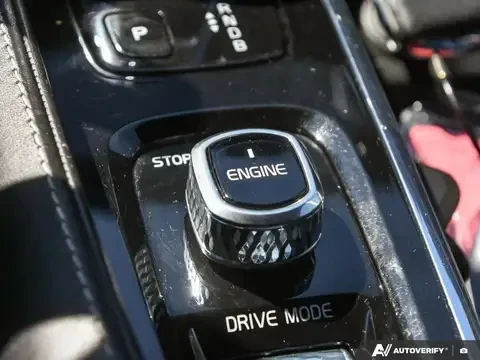 Volvo Xc90 T8 R-DESIGN * * CARFAX * * АВТО КРЕДИТ * * , снимка 11 - Автомобили и джипове - 53068083