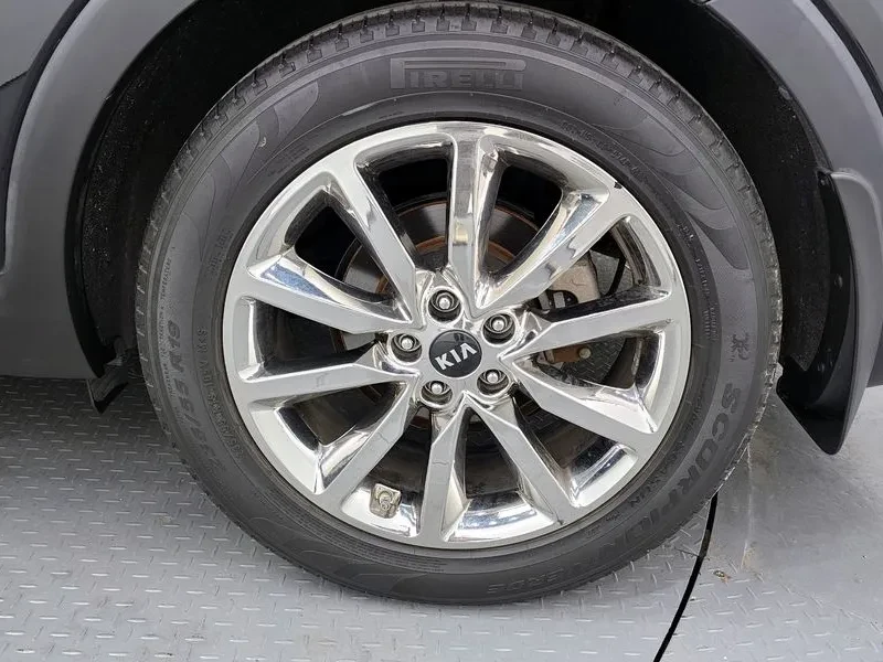 Kia Sorento 2.0 2Wd Noblesse, снимка 5 - Автомобили и джипове - 55690283