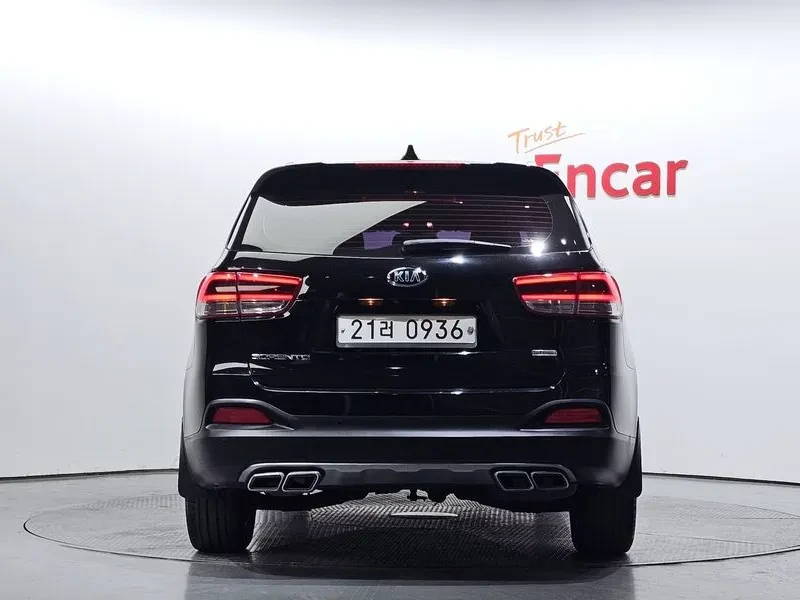 Kia Sorento 2.0 2Wd Noblesse, снимка 4 - Автомобили и джипове - 55690283