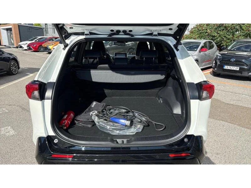 Toyota Rav4 2.5 PLUG-IN AWD STYLE BI-TONE, снимка 10 - Автомобили и джипове - 56206347