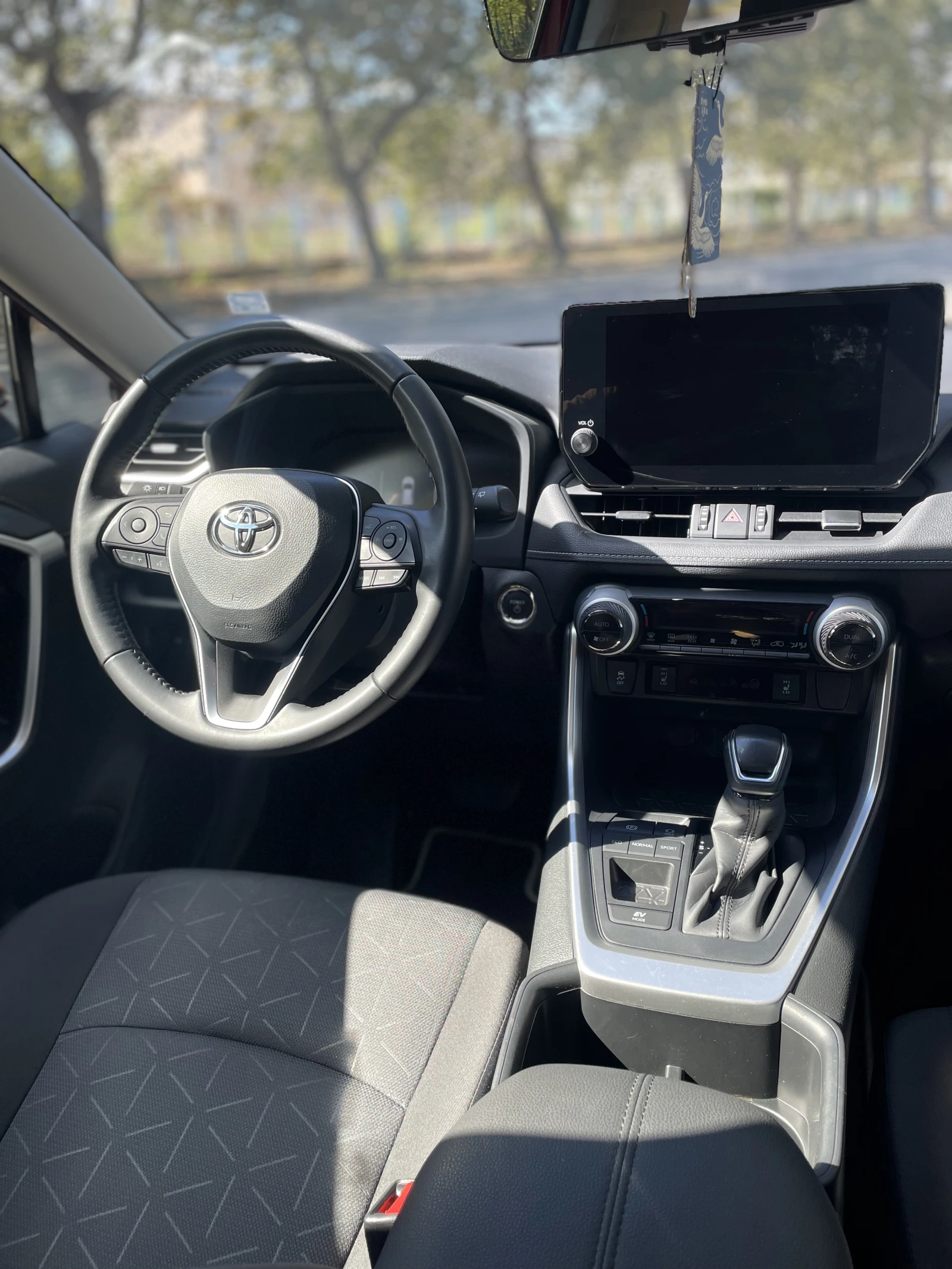 Toyota Rav4 2.5 Hybrid Team D - изображение 9
