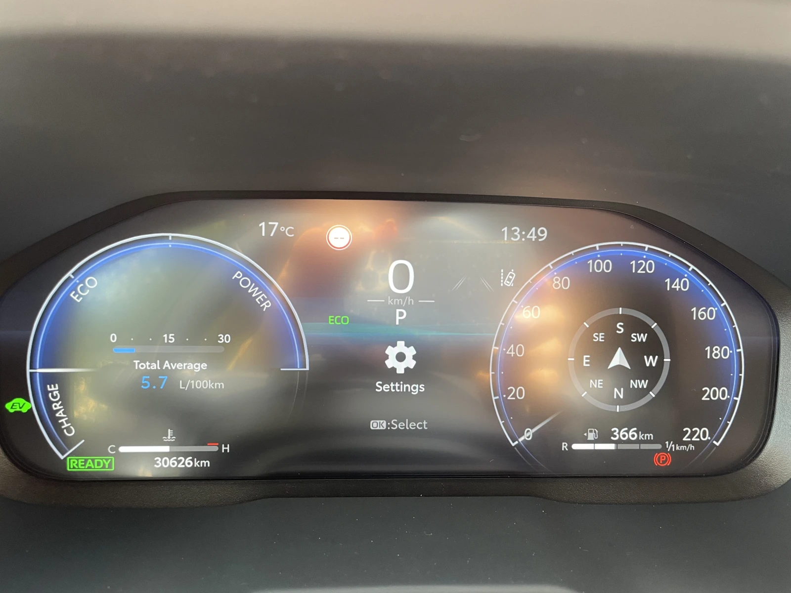 Toyota Rav4 2.5 Hybrid Team D - изображение 7