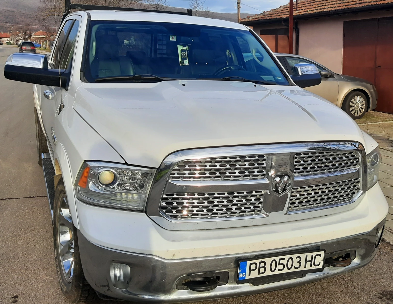 Dodge RAM 1500 LARAMIE CREW CAB - изображение 2