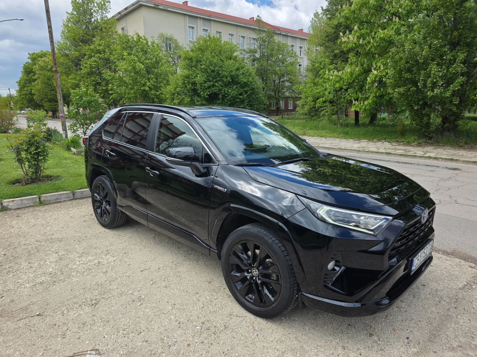 Toyota Rav4 Black Edition, снимка 3 - Автомобили и джипове - 53927876