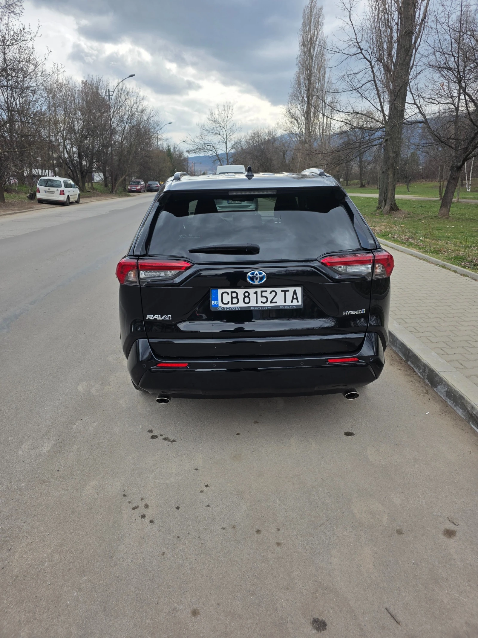 Toyota Rav4 Black Edition, снимка 8 - Автомобили и джипове - 53927876