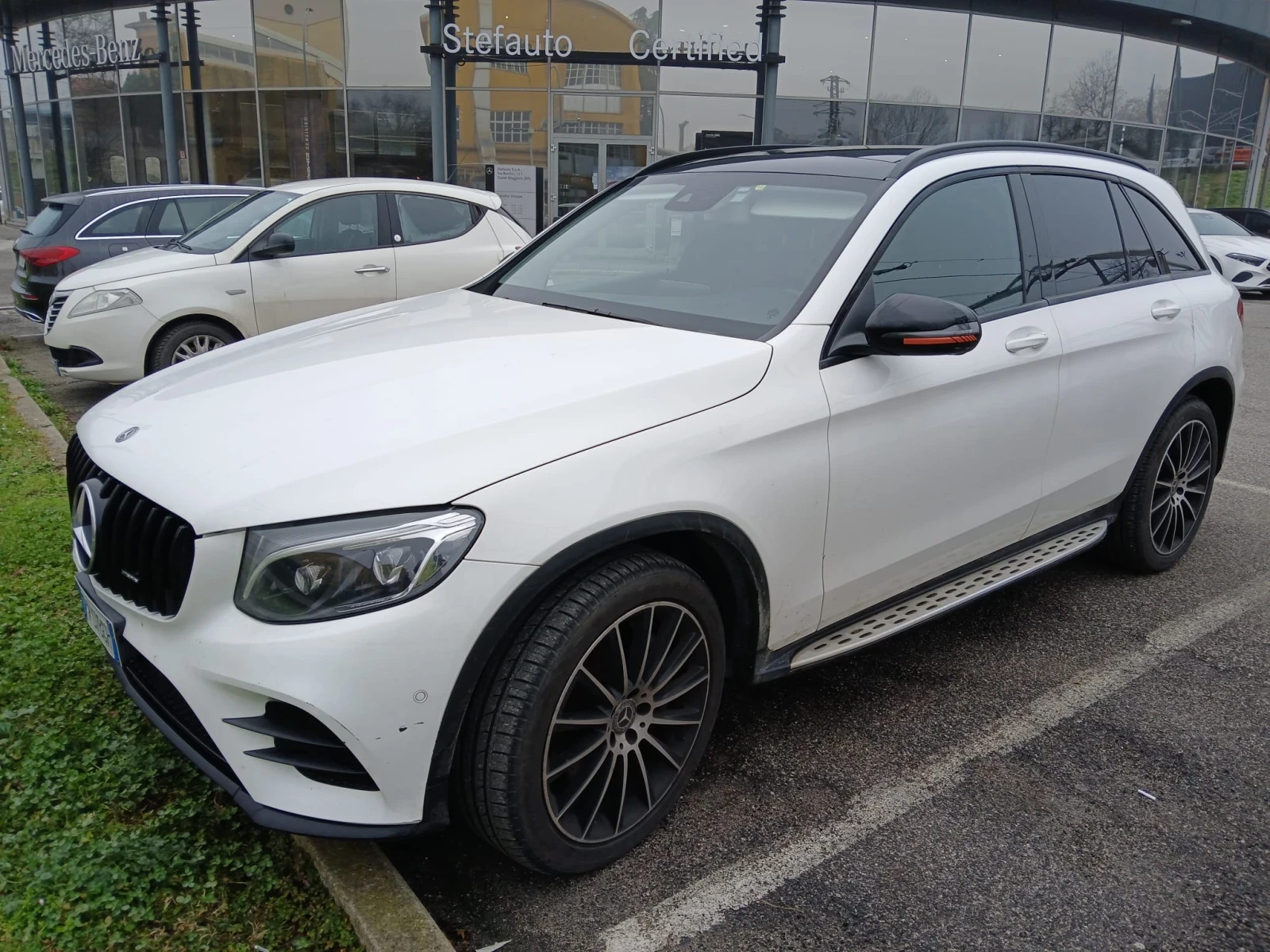 Mercedes-Benz GLC 220, снимка 4 - Автомобили и джипове - 54355781