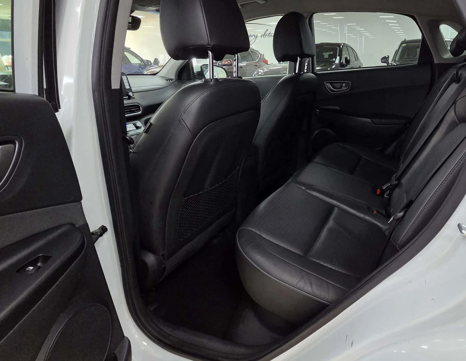 Hyundai Kona 64KWh/Premium/SOH100%, снимка 7 - Автомобили и джипове - 54549131