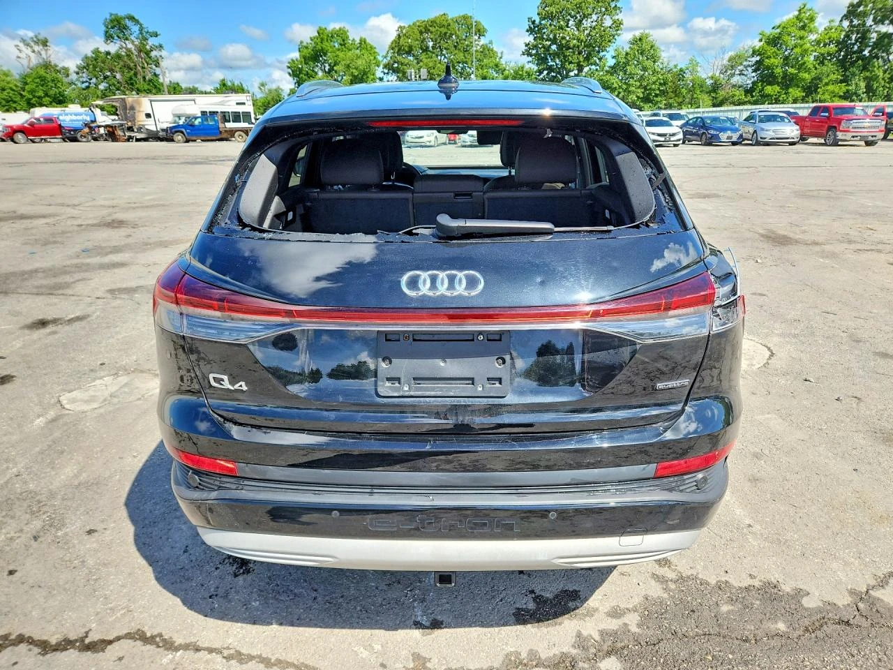 Audi Q4 E-TRON PREMIUM QUATTRO , снимка 6 - Автомобили и джипове - 54881421