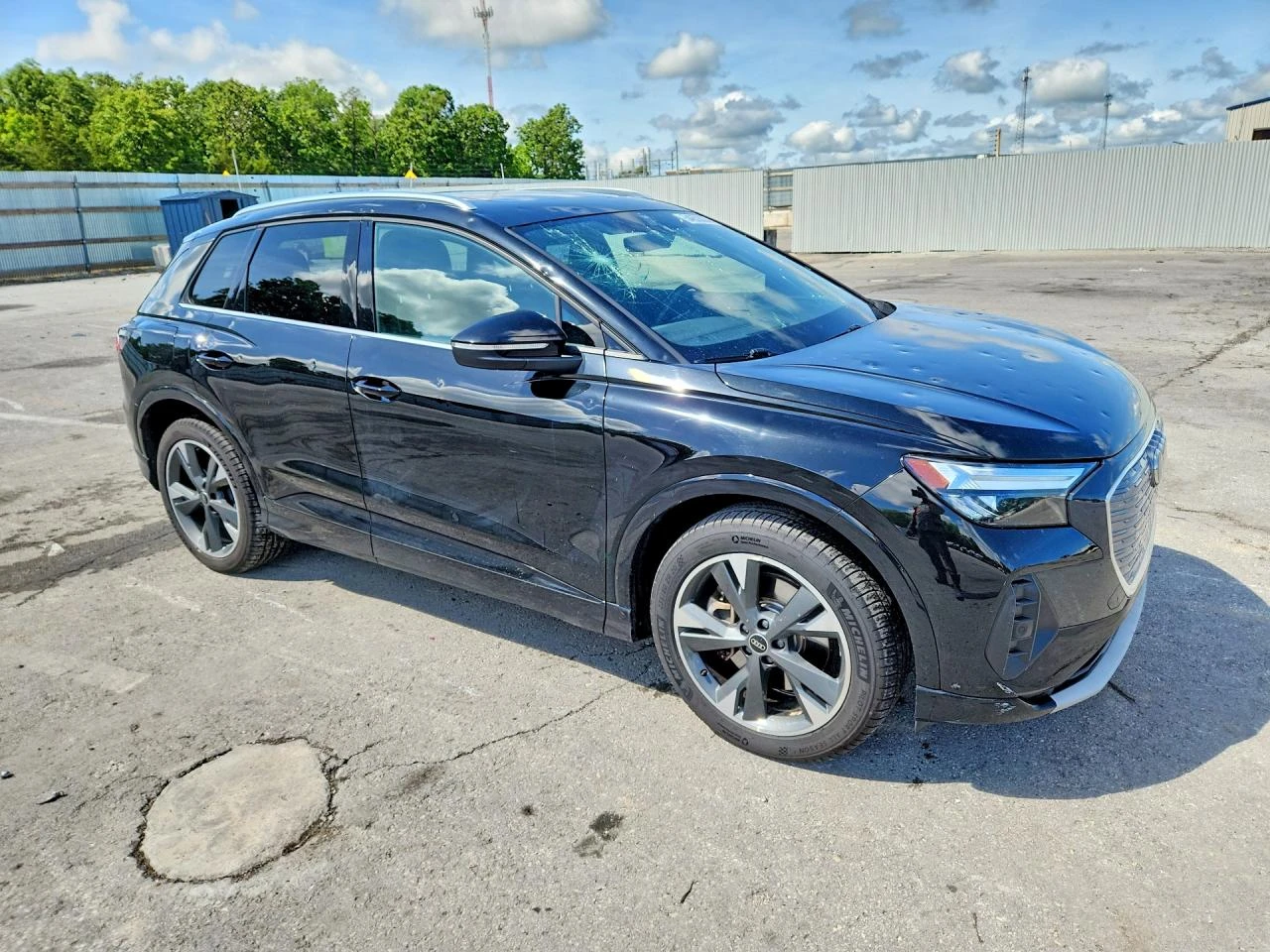 Audi Q4 E-TRON PREMIUM QUATTRO , снимка 4 - Автомобили и джипове - 54881421