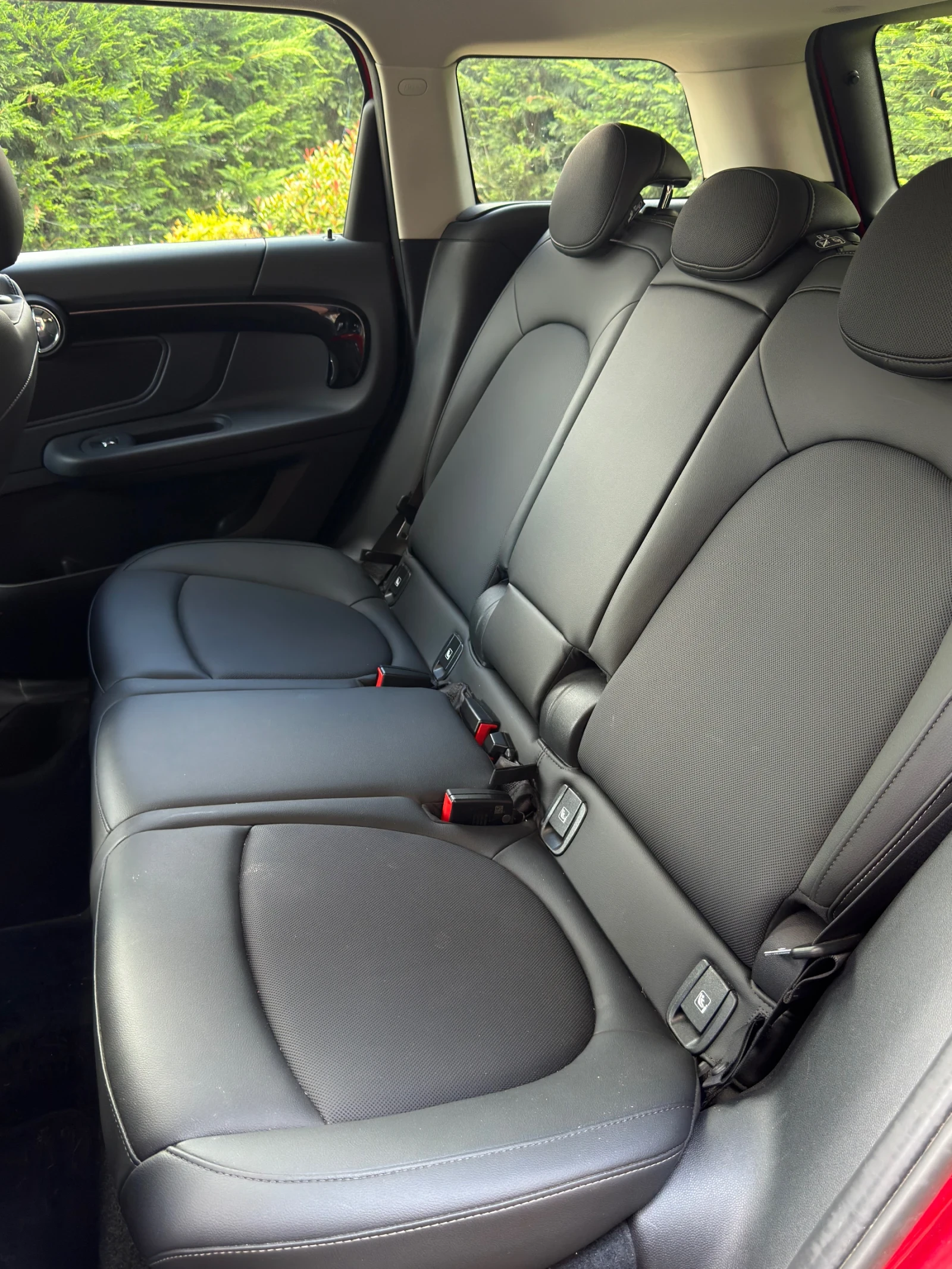 Mini Countryman SE, снимка 11 - Автомобили и джипове - 54970576