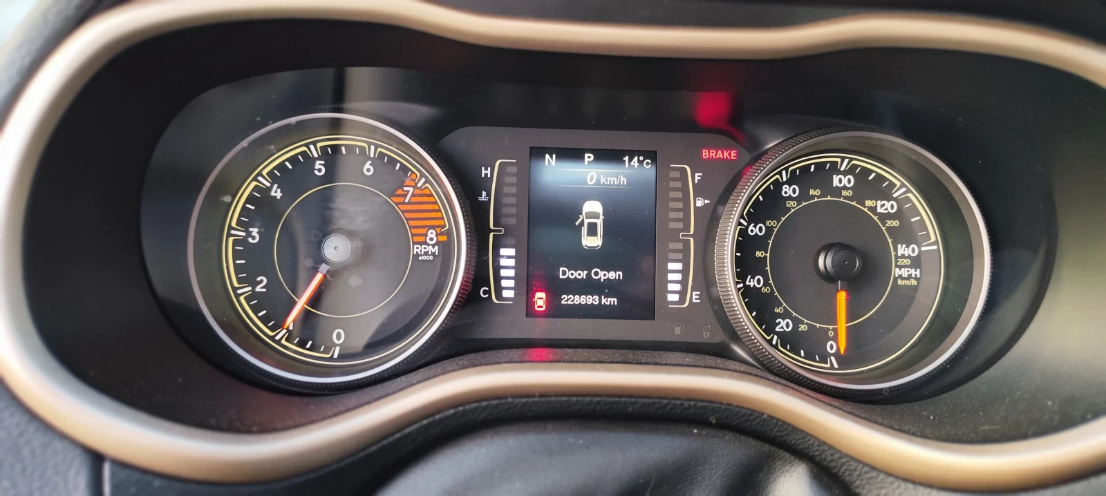 Jeep Cherokee 3200 | Mobile.bg � ����������� 10