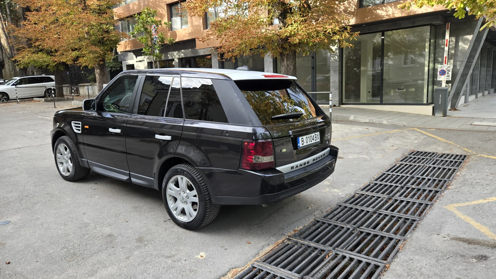 Land Rover Discovery Sport 2700, снимка 4 - Автомобили и джипове - 55703801