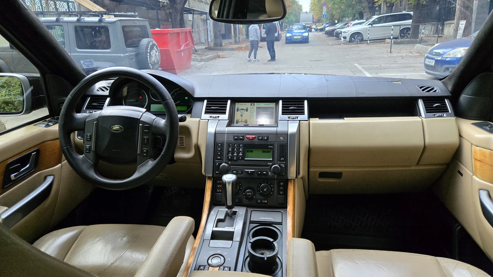Land Rover Discovery Sport 2700, снимка 8 - Автомобили и джипове - 55703801