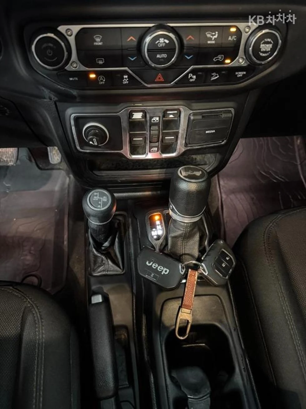 Jeep Wrangler SPORT WILLYS EDITION * КРАЙНА ЦЕНА* , снимка 12 - Автомобили и джипове - 55930086