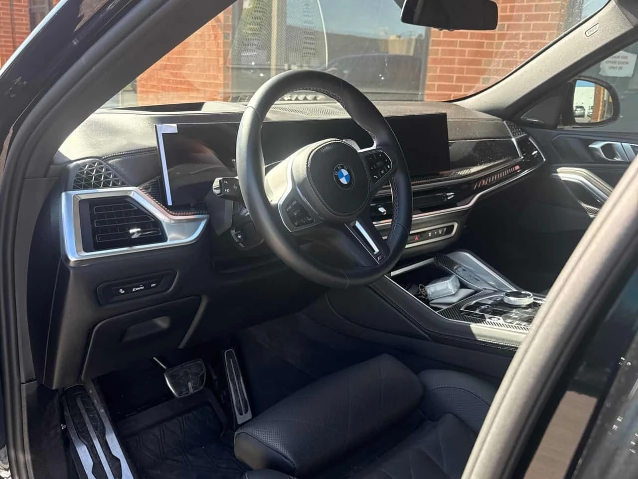 BMW X6 * M60i xDrive * CARFAX * ОПЦИЯ ЗА ФИНАНСИРАНЕ, снимка 5 - Автомобили и джипове - 56194091